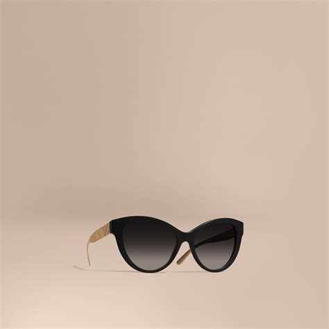 burberry 3d check cat eye sunglasses